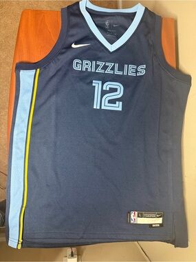 Nike Ja Morant Memphis Grizzlies Jersey kids Size L